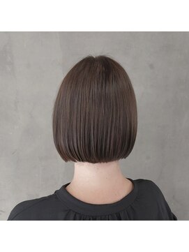 リン(Lin) ミニボブ