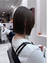 ルックアット(Look at)&nbsp;【Look at】切りっぱなしボブオリーブベージュ