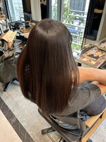 トロワエピ 表参道(Trois epis)&nbsp;梅雨対策！酸性ストレート/艶髪ロング