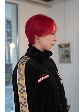 オルター(Alter) ショートヘアxレッドカラー