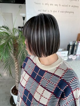 キング 心斎橋店(K!ng) ハイライトカラーミルクティーベージュレイヤーカット