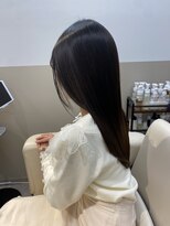 シュヴーブリヤン(cheveux brillants)&nbsp;「美髪縮毛矯正で再現性100%な艶髪」艶髪ストレートロングヘア