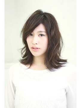 ヘアサロンキュー(hair salon que) 目指せ！大人美人♪ミディアムレイヤースタイル
