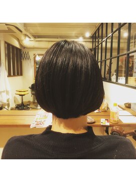 サロン ネコ(SALON Neco) ころんっとボブ