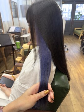 アンダーバーホワイトモデ 河内長野(_WHITE mode) ※ケアブリーチインナーカラーブルーバイオレット