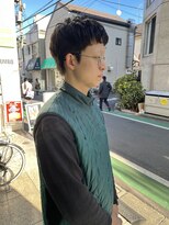 アイズ 海老名(AIZU)&nbsp;メンズショート ワンカールパーマ ニュアンスパーマ 眉毛カット