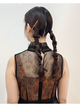 マーリー(marlee) 個性派ツイン編みおろし