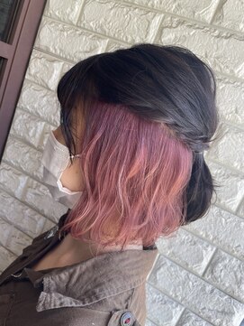 リー 東三国(Lee) ボブ×インナーピンク