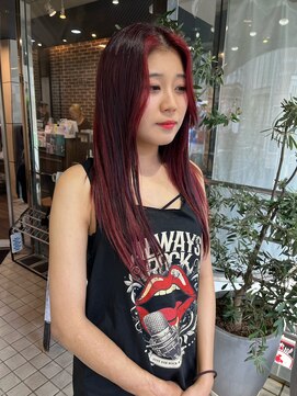 ヘアーアンドメイク ビス(HAIR&MAKE bis) レッドカラー/前髪インナー【黒田あさみ】