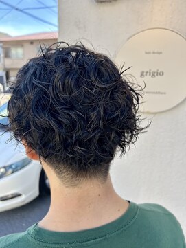 グリージョ(grigio) ゆるふわスパイラルパーマ