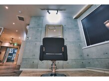 アクティ(actie)の雰囲気(座席■メンズパーマ/メンズカット/フェード/ニュアンスパーマ)