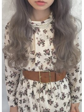 ヘアスタジオニコ(hair studio nico...) プラチナアッシュ