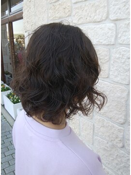 アリーナ 緑が丘店(arena) ペタンコちゃんもしかっりウェーブ。