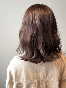 エイミー(Aimee) Aimee 波ウェーブ×ミルクティーブラウン