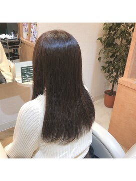 ミウ イシヅミ 石積理美容室(MIU ishizumi) ツヤツヤストレート