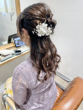 アルクバイネオリーブ 荻窪店(arc by neolive) 華やかハーフアップスタイル