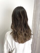 シエル 立川店(CIEL)&nbsp;【CIEL×久光】シルバーベージュで作るハイライトグラデーション