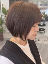 ビューエヒメ(VIEW EHIME)&nbsp;大人ラフウェーブ外ハネボブダークブラウンスウィングショート