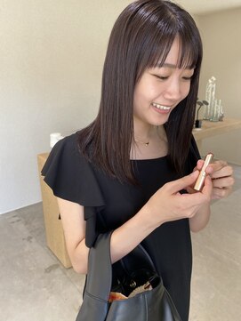 キュー(que) ストレートミディー