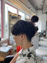 アイズ 海老名(AIZU) ツイストスパイラルパーマ 波巻きパーマ メンズパーマ