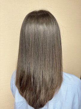 ヴォーグ 春日井高蔵寺店(VOGUE) 艶感あふれるレイヤーカット