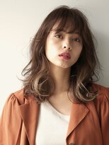 ピークアブー 原宿ハラカド(PEEK-A-BOO) 色っぽセミディ /インナーカラー /レイヤー