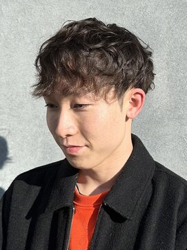 ノイセル(Noisyle) 波巻きシャドウパーマスタイル