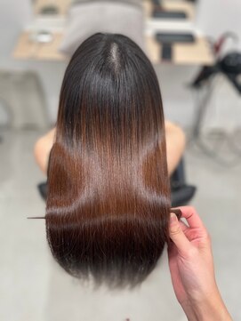 メルバイグラフ 梅田(mel by GRAFF) 「髪質改善で叶える憧れのツヤ髪ケア」