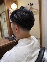 フォーコーナーズ(Four Corners)&nbsp;フェード/バーバー/スパイキーショート