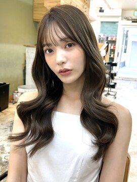 ミラリー トウキョウ(Mirareee Tokyo) 20代30代40代◎前髪パーマ韓国風巻きくすみベージュお団子ヘア