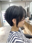 イメチェンショート外ハネボブ美髪ブルーブラックワイドバング
