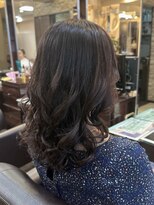 キャラ 池袋本店(CHARA)&nbsp;コテ巻き風パーマかけて でーじちゅらかーぎぃー【貴也/沖縄人】