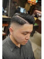 フォーコーナーズカットショップスリーセント 栄(FourCornersCutShop 3/cent)&nbsp;フェードショート