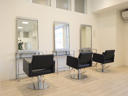 アントバイフィフス 秋田(unt by fifth)の写真