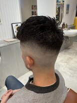 エルエフェ(EL JEFE)&nbsp;【スキンフェード×アップバング】［東中野］［バーバー］