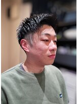 トレバー(Trever)&nbsp;ツーブロックショートアップバングスタイル