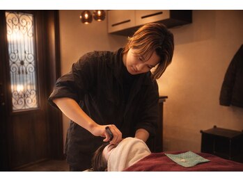 ガイズ ヘアー イサミ(GUY'S HAIR 133)の写真/【駐車場スペ-ス有】できる男は髪型から☆スーツに似合う朝ラクStyleをご提案！働く男性をサポートします♪
