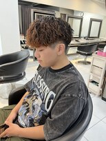 ラヴィット 横浜店(LUVIT)&nbsp;ツイストスパイラルパーマ メンズパーマ メンズサロン 横浜