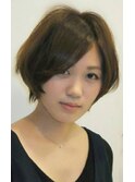 大人可愛い小顔ショートボブ