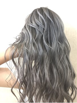 ラビスモア(Lovis moa) 切りっぱなしボブ/ピンクブラウン/エアリーロング/美髪のススメ