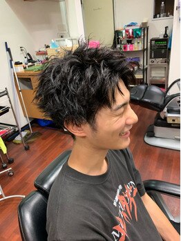 ヘアスクエアサムライ(Hair square SAMMRAii)の写真/【平日9-15時&学生限定★カット¥3990～】希望に応えてくれる技術と丁寧なスタイリングのアドバイスが人気！