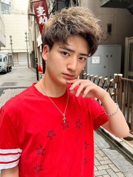 アイティー バイ アルバム 中野店(IT by ALBUM) サマーモヒカン_波巻き束感ショートツーブロックマッシュ_9239