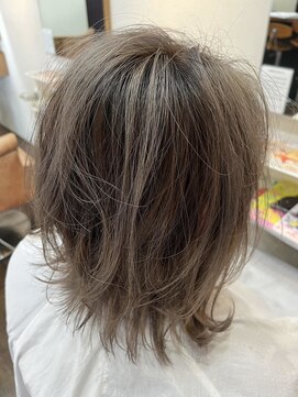 リオン(RION) Wカラー＋カット