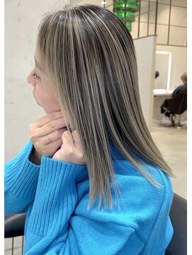 ディーン 豊橋(DEAN) バレイヤージュ/ハイライト/ブリーチ/レイヤーカット/