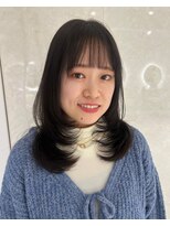 アンダーバーホワイトモデ 河内長野(_WHITE mode) ハイライトカラーミルクティーベージュレイヤーカット