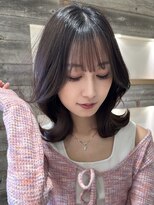 アイヴィー(IVY)&nbsp;フェイスレイヤーグレージュカラーくびれヘア【肥田亜沙美】