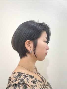 ニューライン 豪徳寺 山下(New-Line) 首が細く見えるくびれショート