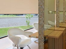 サルー ヘアーメイク