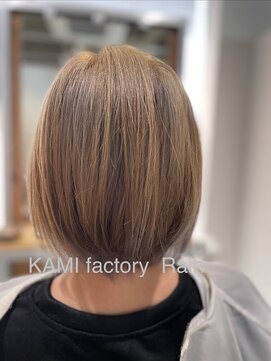 カミファクトリーライン(KAMI factory Rain) 透明感カラー