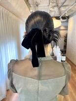 サンルーム(SUN room) 艶髪タイトカチモリリボンタイトアレンジ結婚式お呼ばれヘア